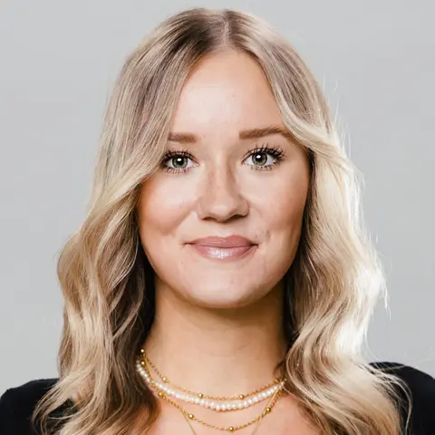 Fiona Langer – deine Ansprechpartnerin für Bewerbungen